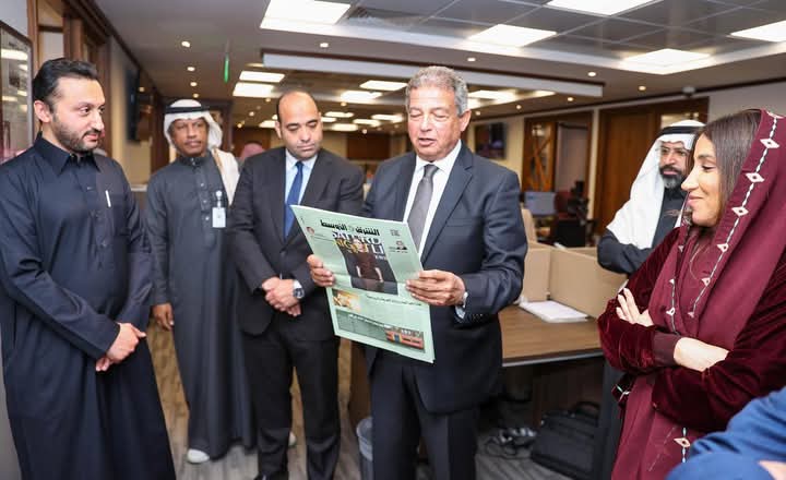 رئيس الأعلى للإعلام يجري جولة تفقدية بقناتي العربية والحدث والمجموعة السعودية للأبحاث والإعلام
