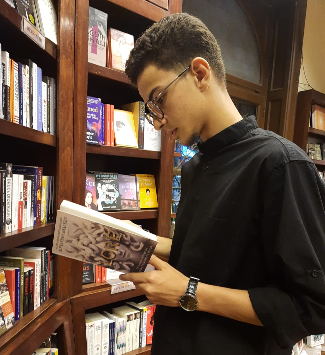 عمر الشريف يكتب: المكتوب إليه