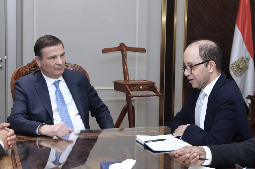 وزير الزراعة وإستصلاح الأراضي يستقبل المدير الإقليمي للإيفاد لبحث سبل التعاون المشترك…