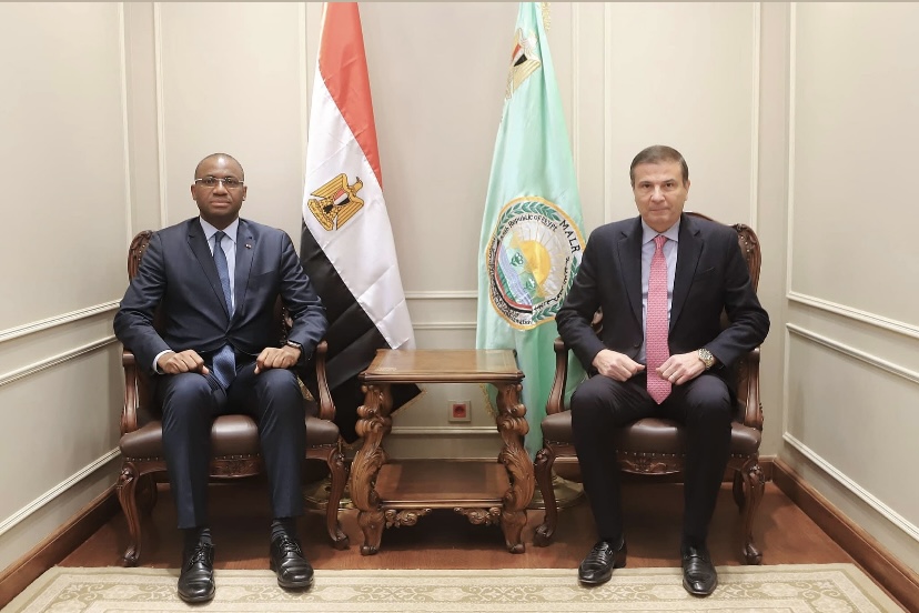 وزيرا الزراعة والثروة الحيوانية في مصر وكوت ديفوار يبحثان سبل التعاون في مجال الاسماك وتحسين السلالات والبحث العلمي ونقل الخبرات…