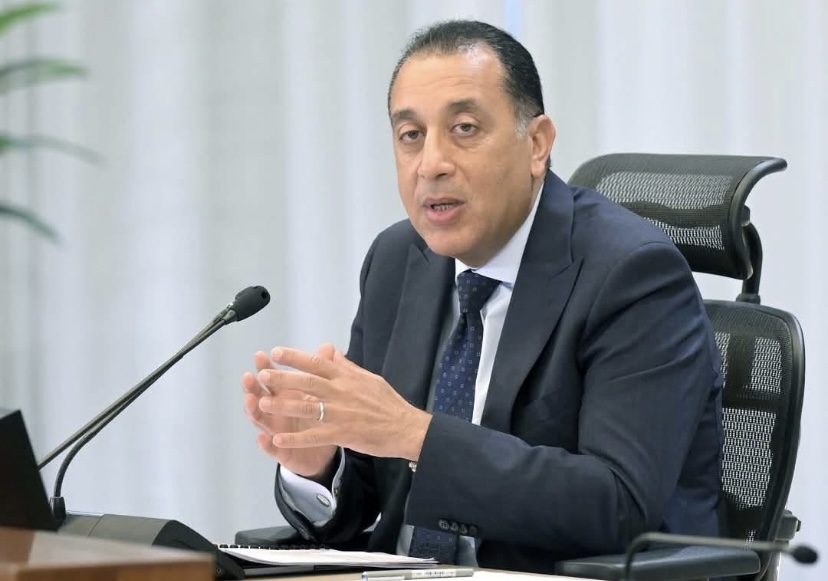 رئيس الوزراء يصل الجابون للمشاركة في حفل تنصيب الرئيس بريس نجيما…