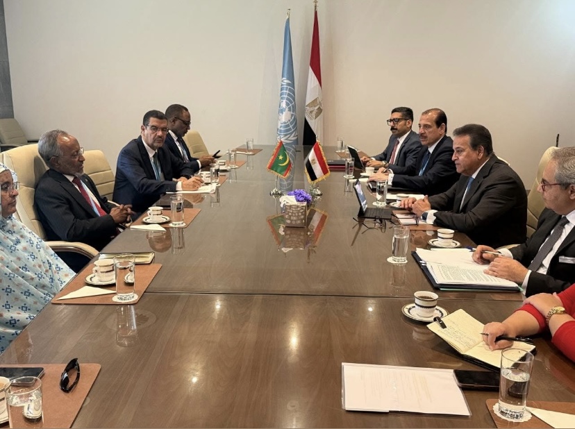 وزير الصحة يلتقي وزيري صحة موريتانيا وكوبا لبحث سبل التعاون في القطاع الصحي…