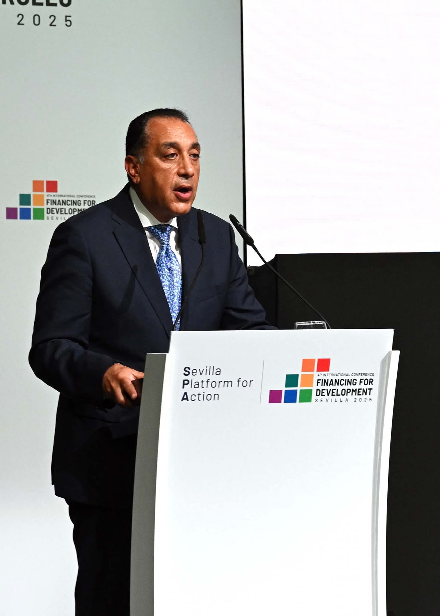 مدبولى رئيس الوزراء خلال مشاركته بمؤتمر الأمم المتحدة الرابع لتمويل التنمية بإشبيلية نيابة عن الرئيس السيسي