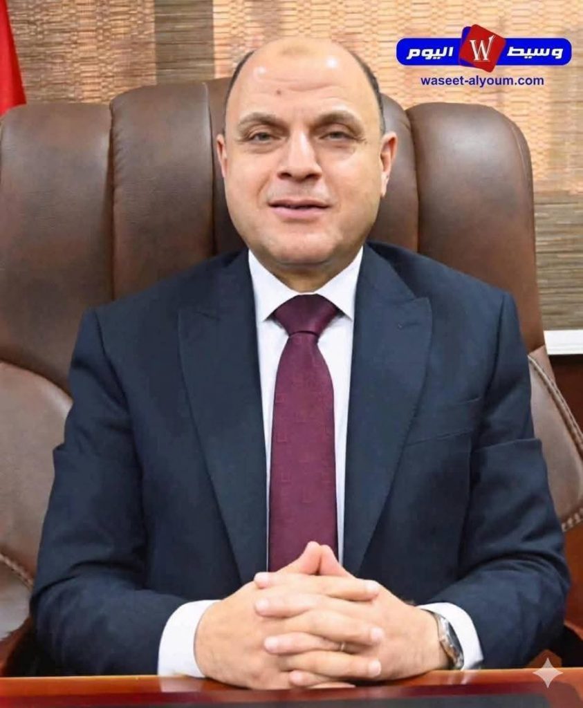 محافظ الغربية يبحث مع شركة «فينوس» التوسع في مراكز توزيع لمبات الليد الموفرة للطاقة وتعزيز جهود ترشيد استهلاك الكهرباء والمياه