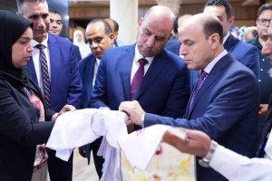 وزير العمل ومحافظ الغربية يسلّمان عقود عمل وشهادات تدريب.. «التدريب من أجل التشغيل» يتحول إلى فرص عمل وتمكين اقتصادي 10 FB IMG 1787667745186